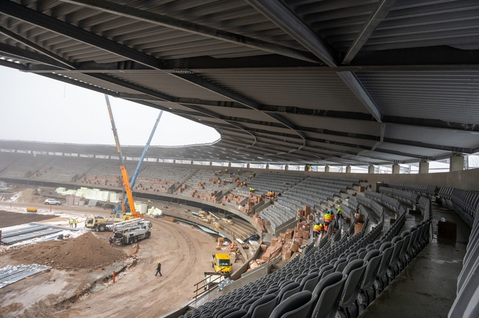 Atgyjančiame S. Dariaus ir S. Girėno stadione – plika akimi matomi pokyčiai