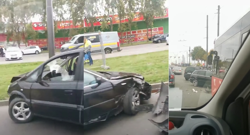 Draugystės gatvėje susidūrė BMW ir „Opel“, autobusas avarijos išvengė