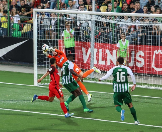 „Žalgirio“ futbolininkai Europos lygos atrankoje patyrė triuškinamą nesėkmę