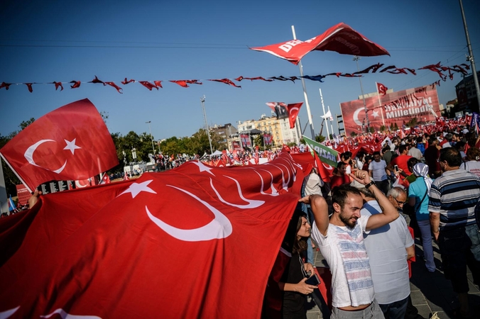 Nuspėti, kas laukia Turkijos, negali net jos gyventojai