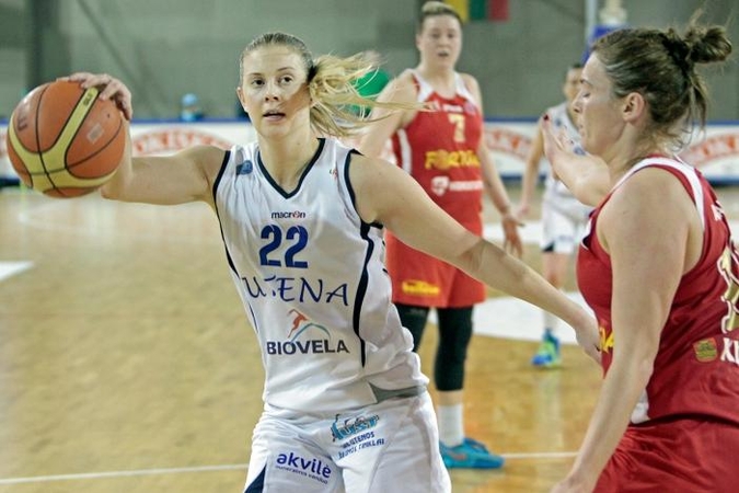 "Fortūnos" krepšininkės LMKL pusfinalio seriją pradėjo pralaimėjimu "Utenai"