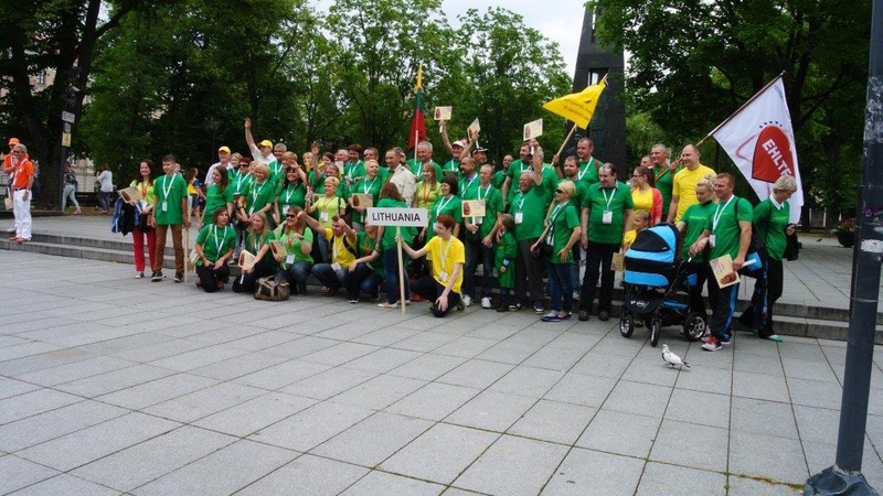 Žmonių su transplantuotais organais žaidynės: karinis orkestras, praeivių nuostaba