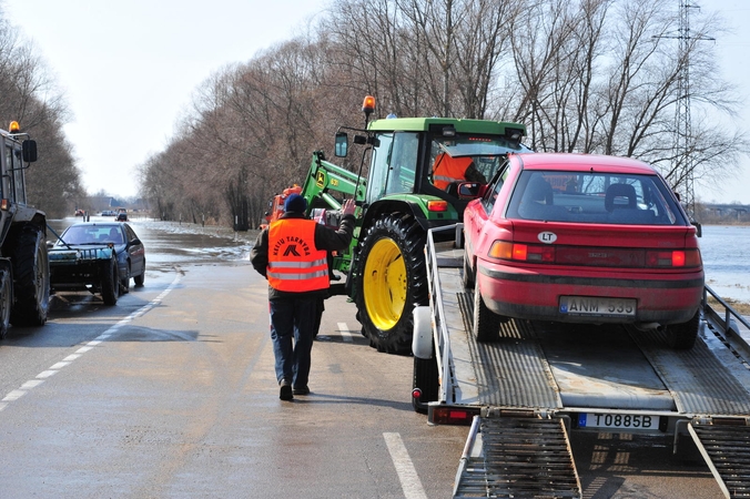 Pirmas per 50 metų pavasaris be potvynio padėjo sutaupyti šimtus tūkstančių litų