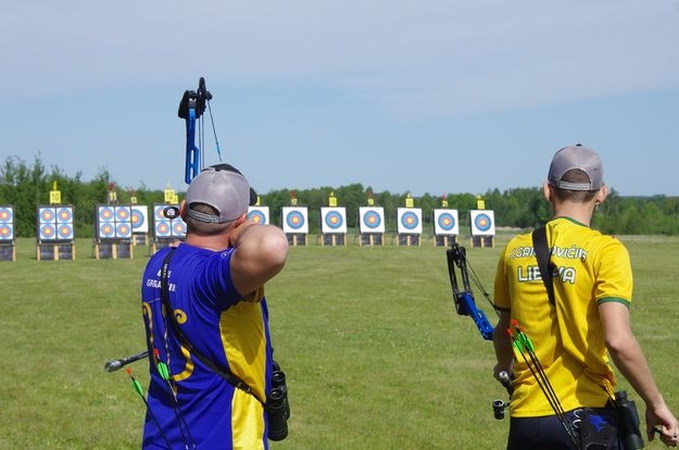 Lietuvos lankininkų federacijos taurės etapo finale – tėvo ir sūnaus akistata