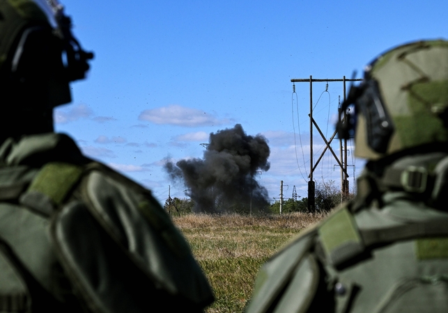 Ukrainos pajėgų generalinis štabas pranešė, kad šalies rytuose atremta beveik 40 priešo puolimų