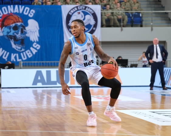 FIBA Europos taurėje Jonavos krepšininkai nusileido Kipro čempionams