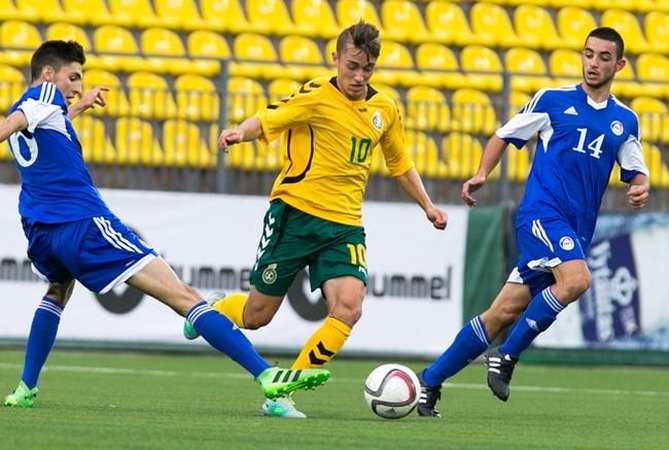 Puikus G. Sirgėdo įvartis lėmė Lietuvos jaunimo futbolo rinktinės pergalę
