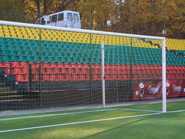 Saugumo sumetimais uždaroma LFF stadiono Pietų tribūna