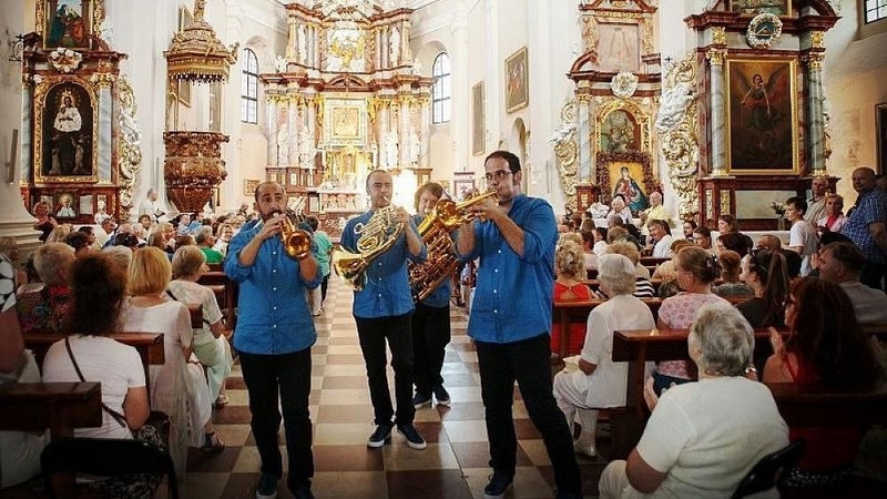 Prasidėjo „Trakų fanfarinė savaitė“