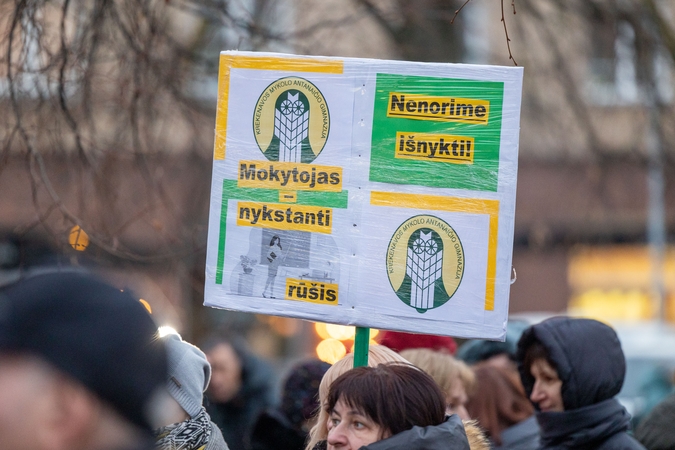 Nuo pirmadienio pedagogai pereis prie pasyvių streiko veiksmų