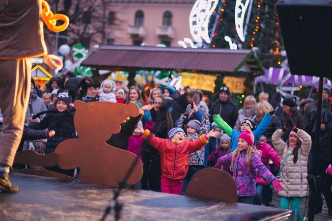 Smagurius į Teatro aikštę vilios blynai ir šokoladas