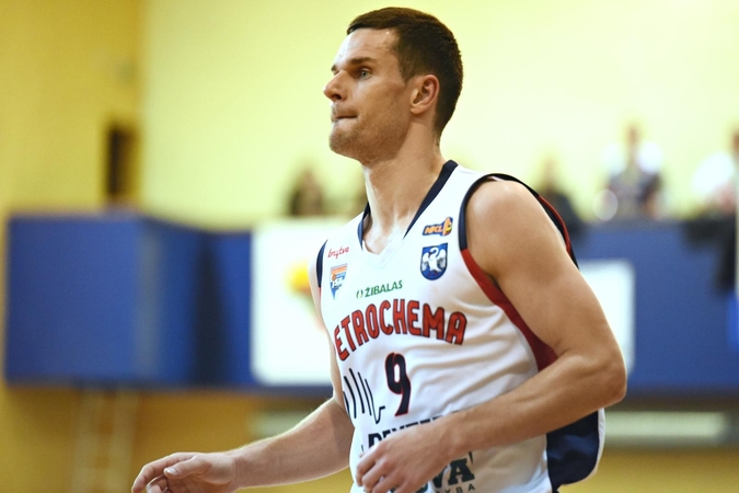 Jonaviečiams pergalingus taškus pelnė Tadas Sebežiovas