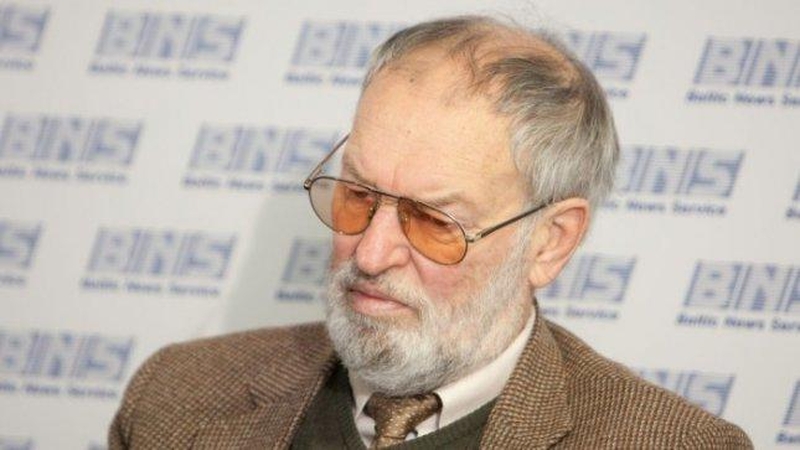 Regimantas Adomaitis