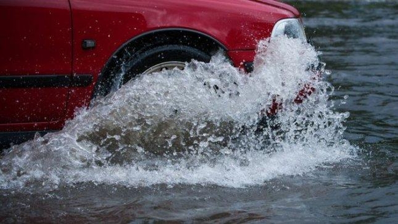 Pakruojyje – netikėtas potvynis, teko be įspėjimo atidaryti užtvanką