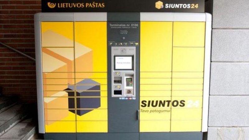 Auganti elektroninė prekyba skatina paštomatų rinką  