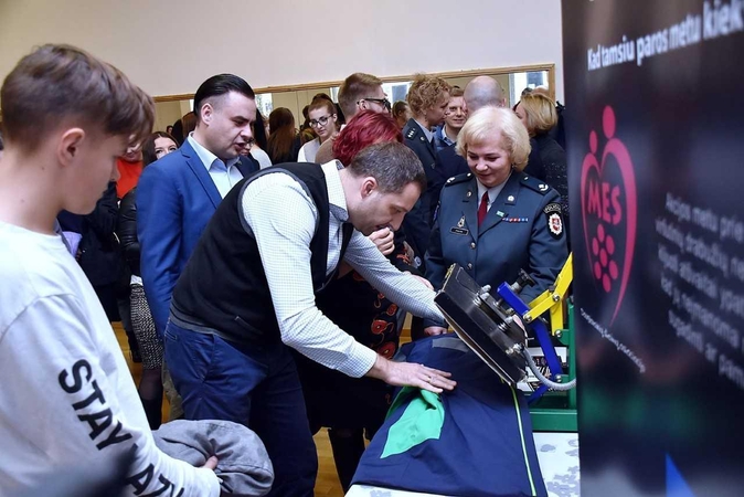 Pareigūnai Jonavoje lapkritį vykdys akciją „Būk matomas“