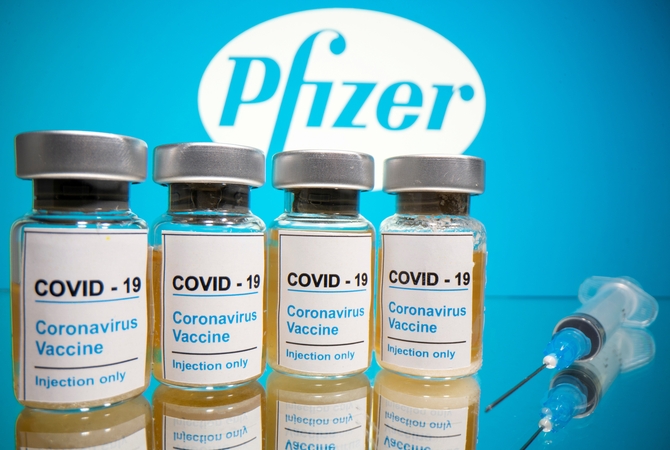 JAV maisto ir vaistų administracija paskelbė, kad patvirtins „Biontech“ ir „Pfizer“ vakciną