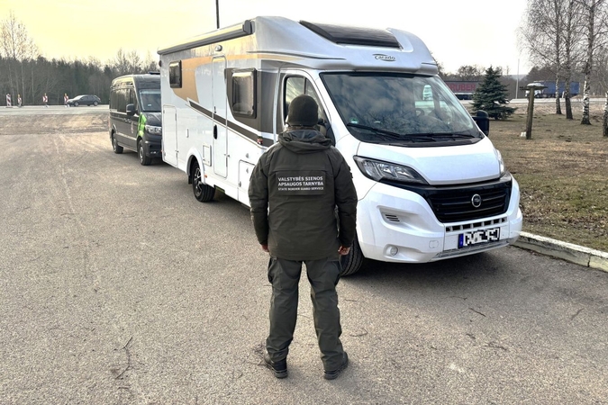 Pasieniečiai sulaikė du, kaip įtariama, Vokietijoje ir Norvegijoje pavogtus automobilius