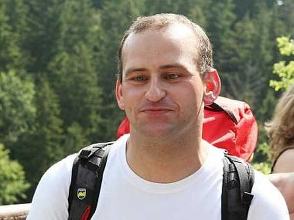 Neregys pasiekė aukščiausio už Azijos kontinento esančio kalno viršūnę