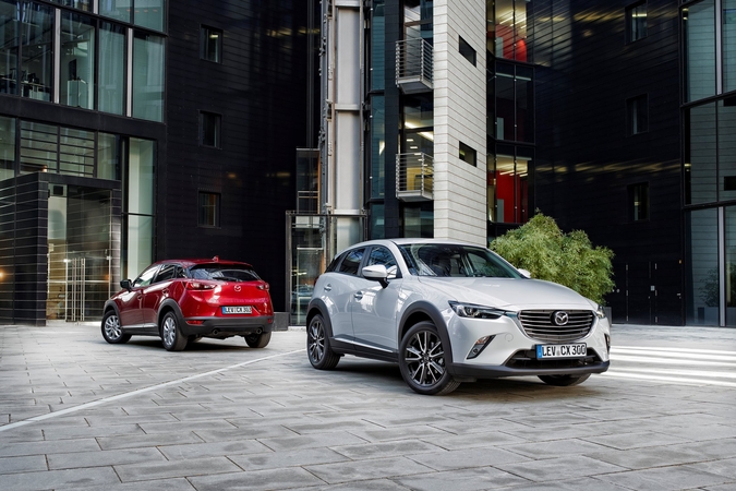 Europoje debiutavo kompaktiškas miesto visureigis „Mazda CX-3“