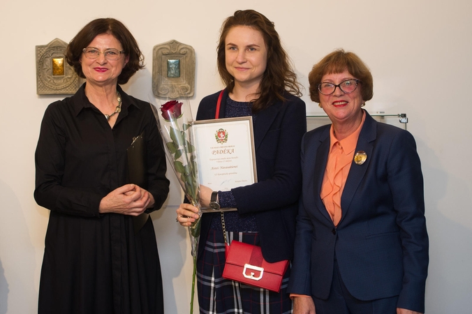Tarptautinėje emalio meno bienalėje „Vilnius 2017“ triumfavo lietuviai