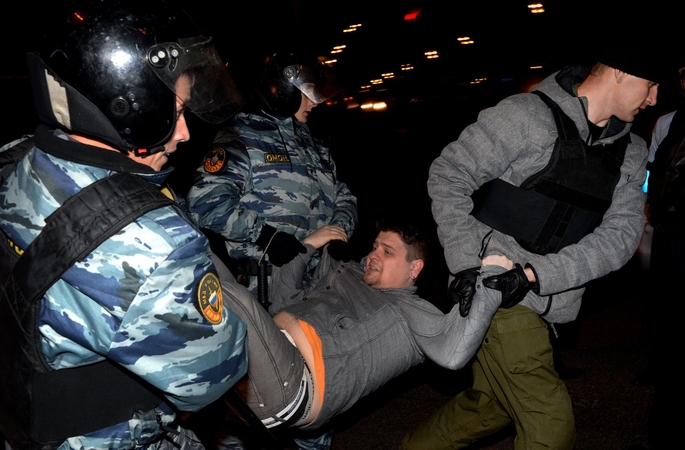 Maskvoje per rasistines riaušes suimta 380 žmonių 