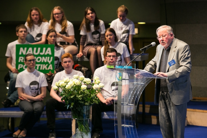 V. Landsbergis rėžė: kyšininkavimas yra visos Lietuvos problema