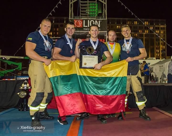 J.Rumiancevas (centre) – vienintelis klaipėdietis, vykęs į pasaulio čempionatą.