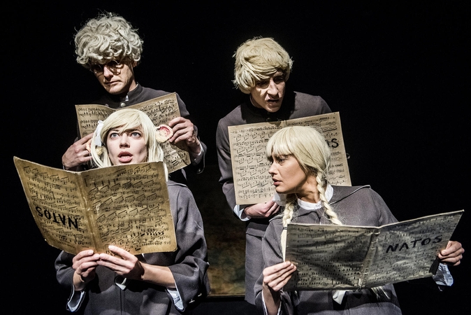 Keistuolių teatro „Ilgoji pertrauka“ – reveransas vaiko kūrybinei galiai