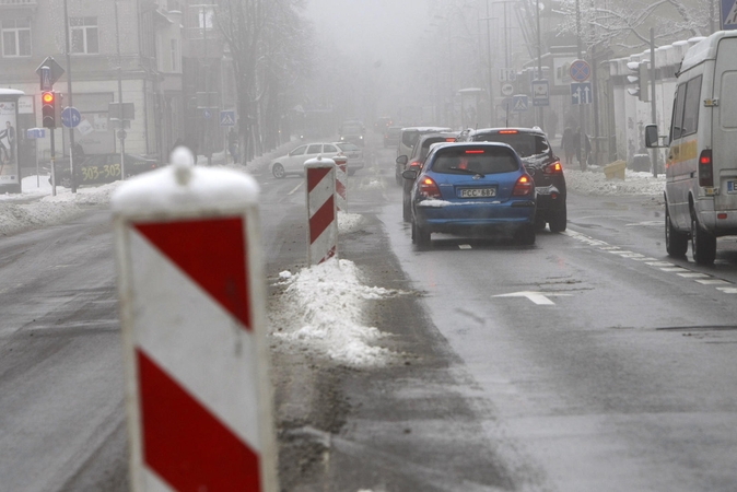 Uostamiesčio vairuotojus erzino stulpeliai