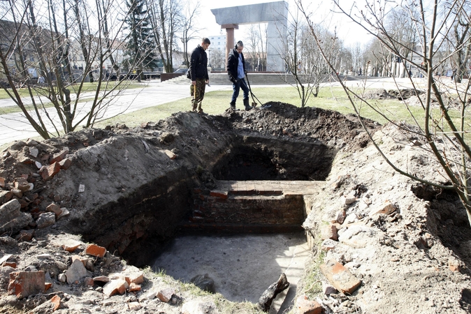 Skvere – pirmieji archeologų atradimai