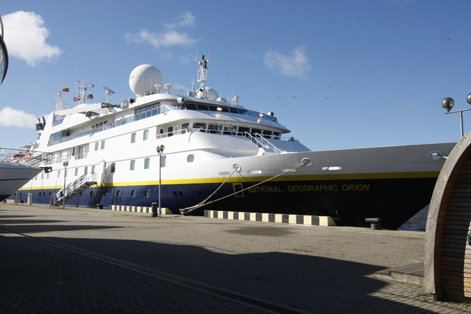 Pradžia: šeštadienį į Klaipėdą atplaukė pirmasis šių metų kruizinis laivas "National Geographic Orion", jis atgabeno daugybę turistų iš JAV.