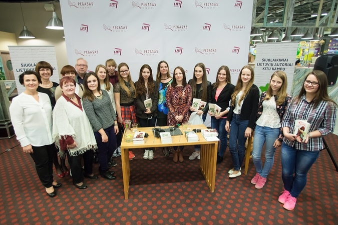 Paskelbti paauglių ir jaunimo literatūros konkurso laureatai