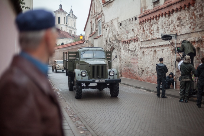 Sostinės gatvės vėl virto filmavimo aikštelėmis 