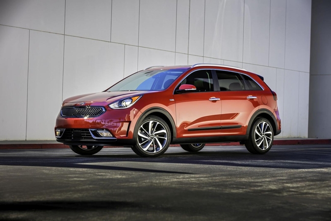 Debiutavo naujas miesto visureigis „KIA Niro“