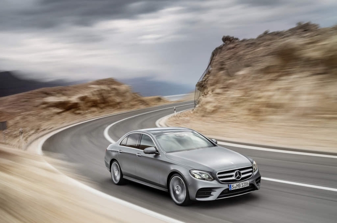 Pasauliui pristatyta naujoji „Mercedes-Benz“ E klasė