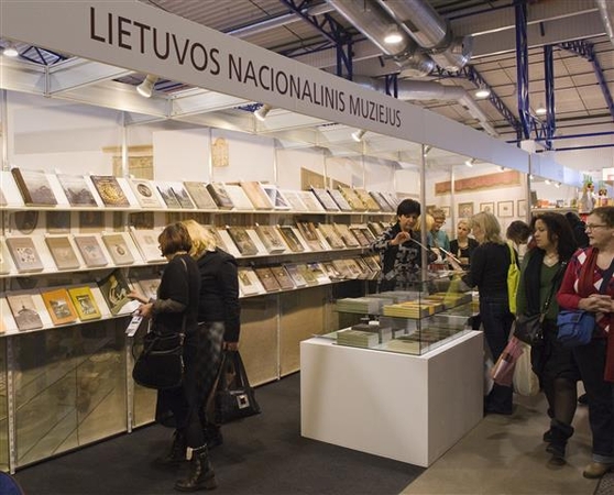 Vilniaus knygų mugėje – naujausi Lietuvos nacionalinio muziejaus leidiniai