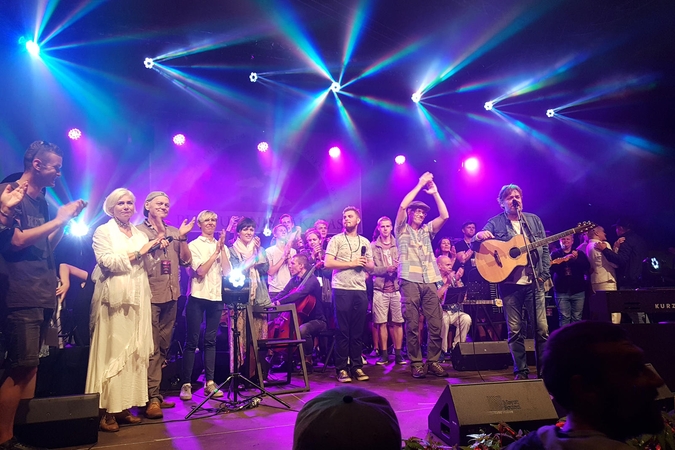 „Purpurinis vakaras“ baigėsi įspūdingu akordu