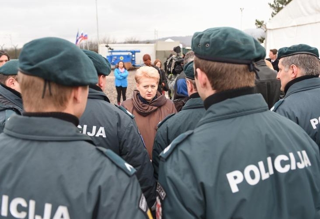 D. Grybauskaitė: Lietuvos pareigūnų darbas Slovėnijoje – solidarumo ženklas