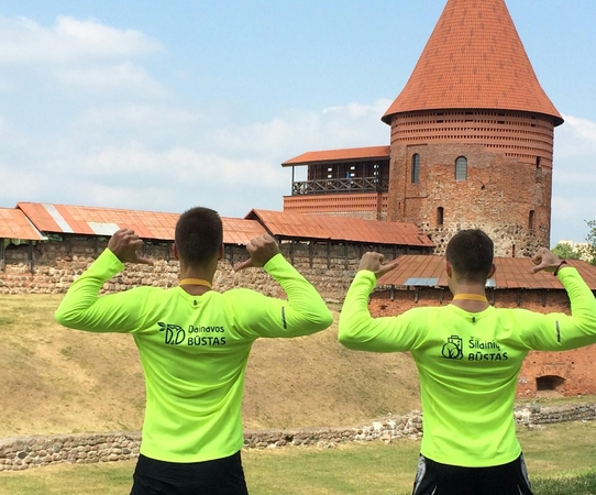 Darbui ruošiasi ir maratono trasoje, ir jūroje