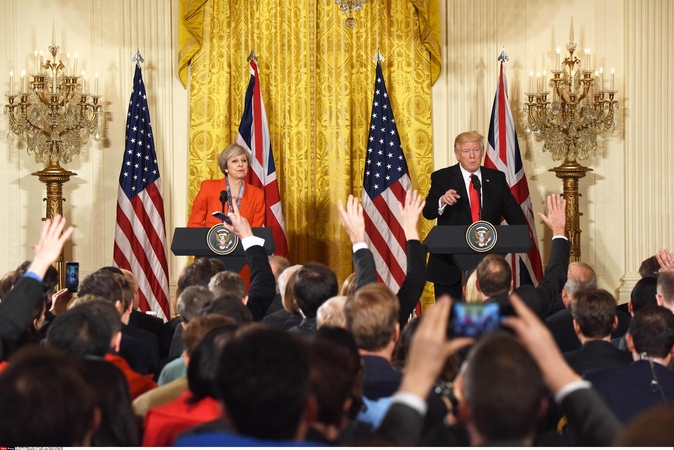 D. Trumpas giria JAV „ypatingus santykius“ su Britanija
