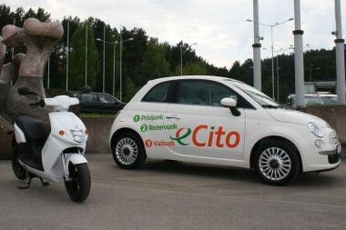 „eCito“ automobilių parke - ir elektrinis motoroleris