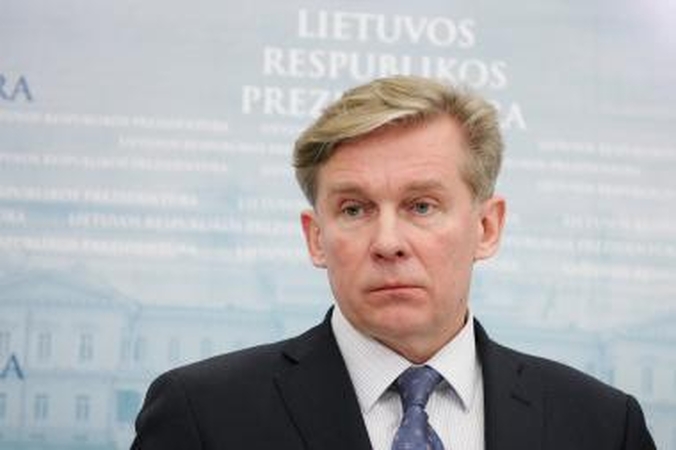 A.Ažubalis: vienpusiškas JAV taktinių branduolinių ginklų iškėlimas iš Europos nepadidins saugumo