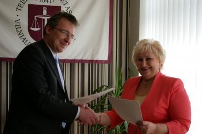 Socialinių mokslų kolegijoje – papildomosios VU teisės studijos