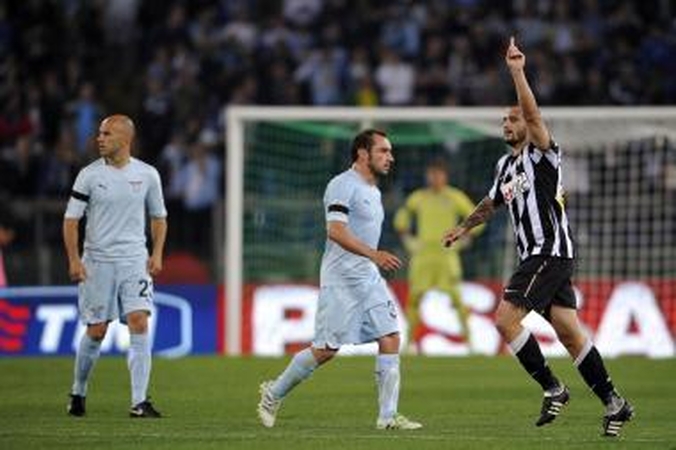 „Juventus“ rungtynių pabaigoje įveikė „Lazio“ 
