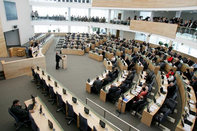 Siūloma leisti kandidatuoti į Seimą nuo 23 metų