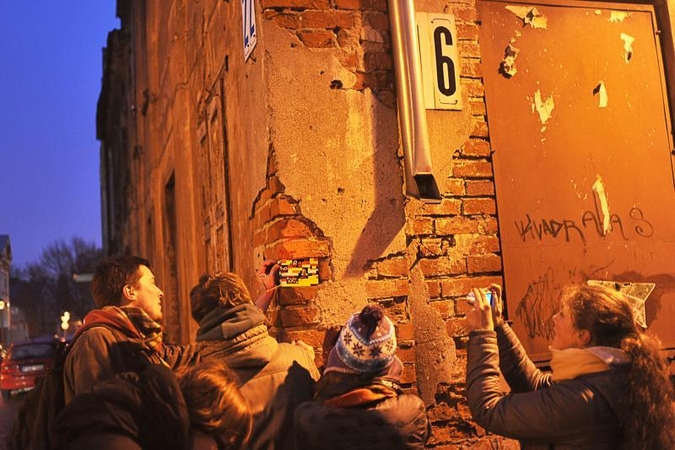 Studentai miesto bėdas sprendžia linksmai