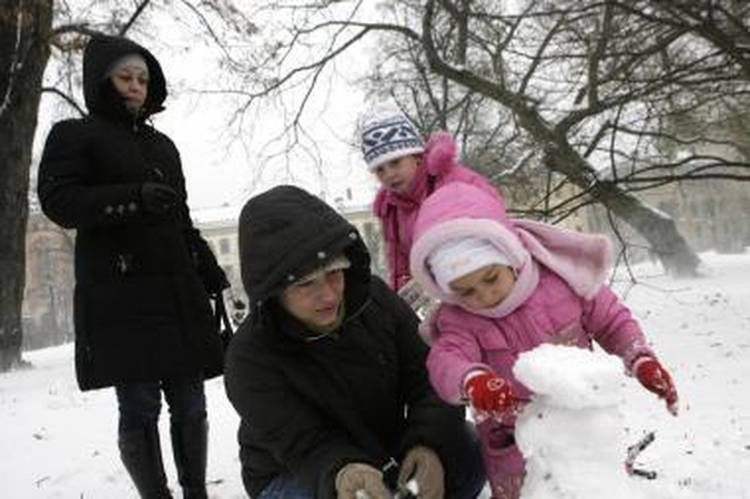 Latvijos biudžeto pajamos sumažės milijardu latų