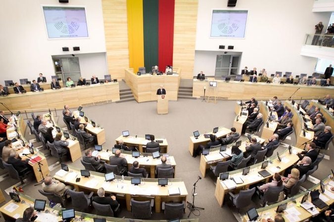 Seimas patvirtino Suskystintų dujų terminalo įstatymą