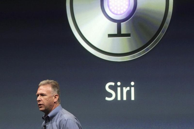 “Siri” nebus palaikomas senesniuose nei “iPhone 4S” telefonuose